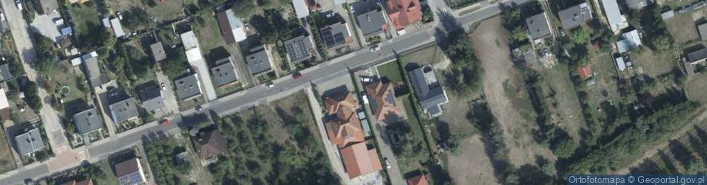 Zdjęcie satelitarne Paczkomat InPost KOBY01M