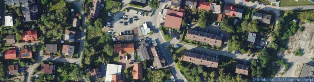 Zdjęcie satelitarne Paczkomat InPost KRA100M