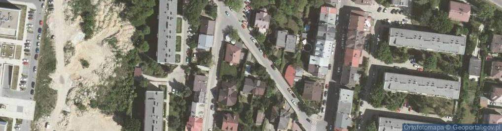 Zdjęcie satelitarne Paczkomat InPost KRA114M