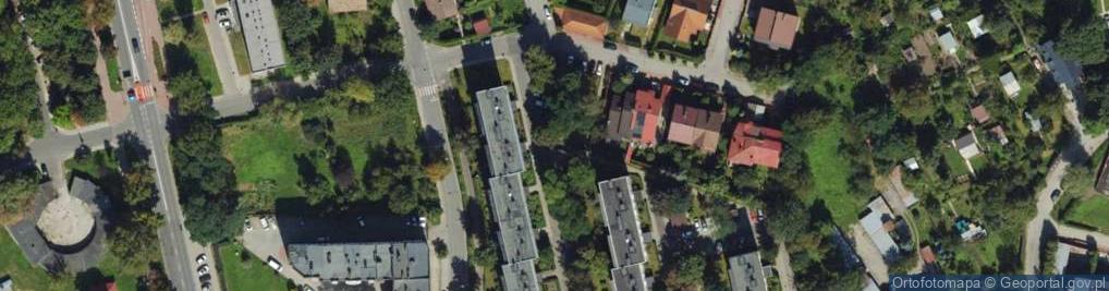 Zdjęcie satelitarne Paczkomat InPost KRA11M