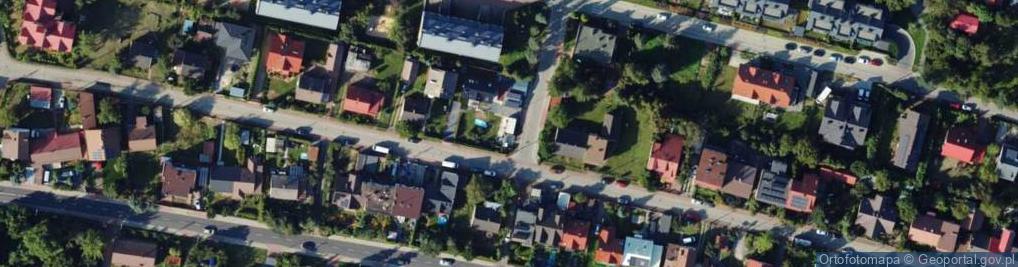 Zdjęcie satelitarne Paczkomat InPost KRA138M