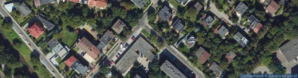 Zdjęcie satelitarne Paczkomat InPost KRA151M