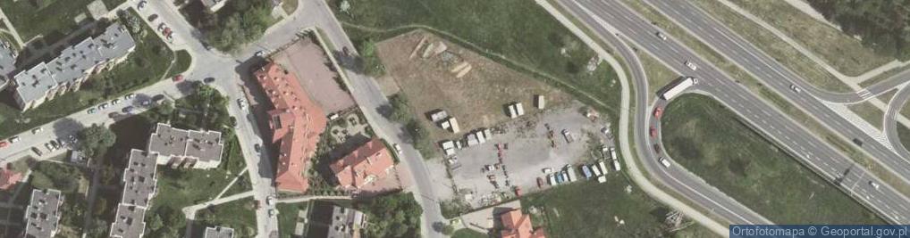 Zdjęcie satelitarne Paczkomat InPost KRA167M
