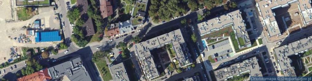 Zdjęcie satelitarne Paczkomat InPost KRA16HP