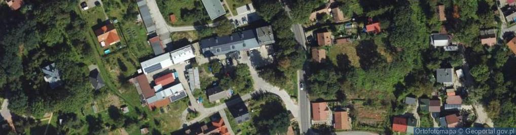 Zdjęcie satelitarne Paczkomat InPost KRA195M