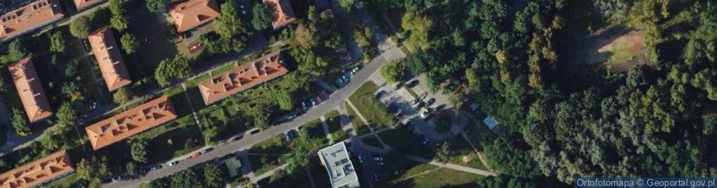 Zdjęcie satelitarne Paczkomat InPost KRA21BAPP