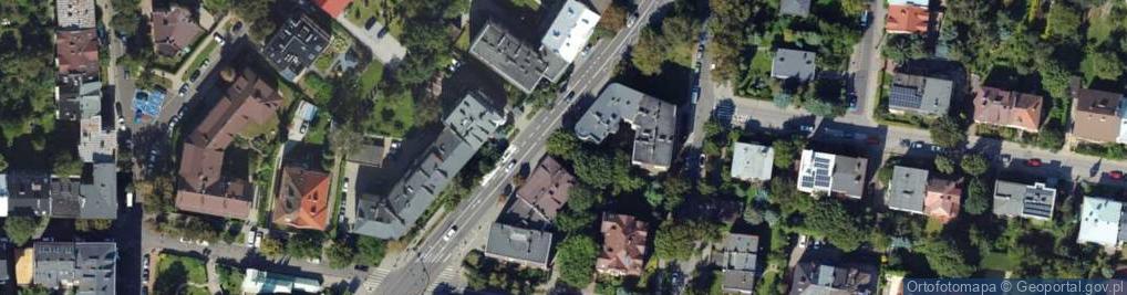 Zdjęcie satelitarne Paczkomat InPost KRA240M