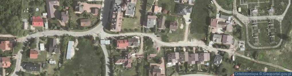 Zdjęcie satelitarne Paczkomat InPost KRA257M