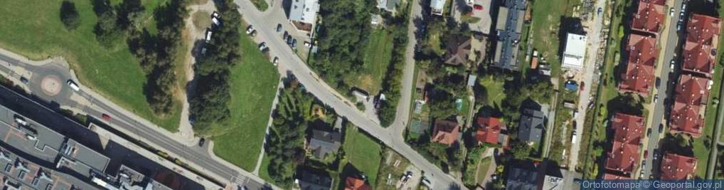 Zdjęcie satelitarne Paczkomat InPost KRA270M