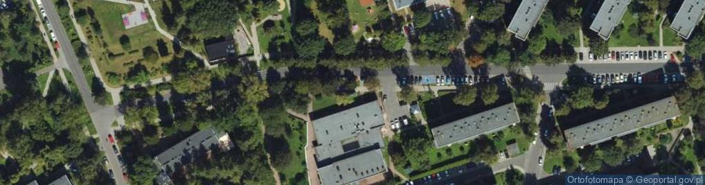 Zdjęcie satelitarne Paczkomat InPost KRA273M