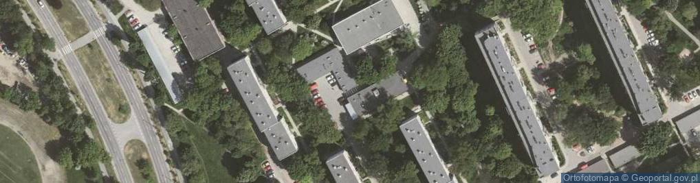 Zdjęcie satelitarne Paczkomat InPost KRA326M