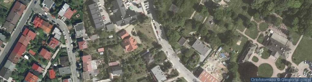 Zdjęcie satelitarne Paczkomat InPost KRA375M
