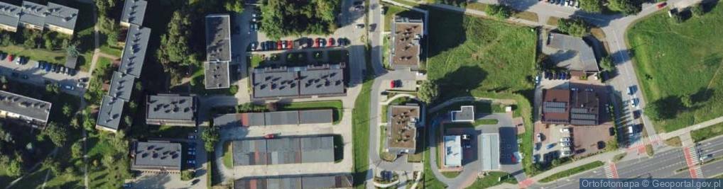 Zdjęcie satelitarne Paczkomat InPost KRA415M