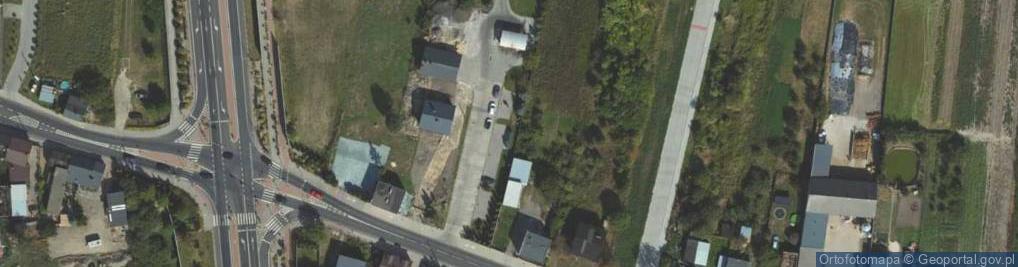 Zdjęcie satelitarne Paczkomat InPost KWL04M