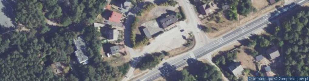 Zdjęcie satelitarne Paczkomat InPost LAV01M