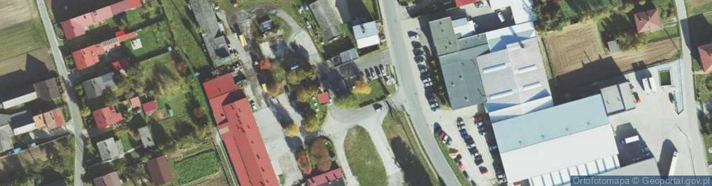 Zdjęcie satelitarne Paczkomat InPost LBC02M