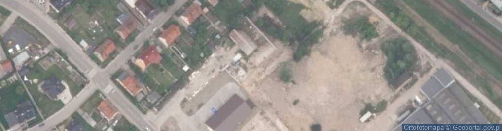 Zdjęcie satelitarne Paczkomat InPost LBR03M