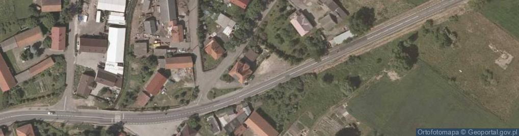 Zdjęcie satelitarne Paczkomat InPost LBU25M