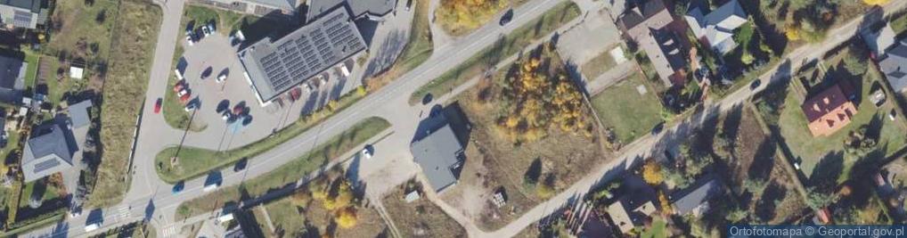 Zdjęcie satelitarne Paczkomat InPost LCH03M