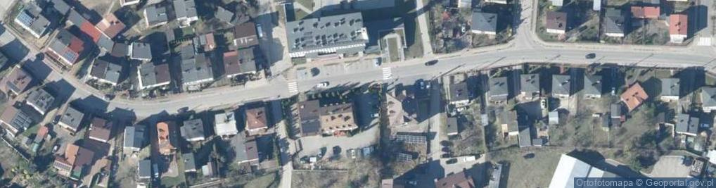 Zdjęcie satelitarne Paczkomat InPost LDZ01M