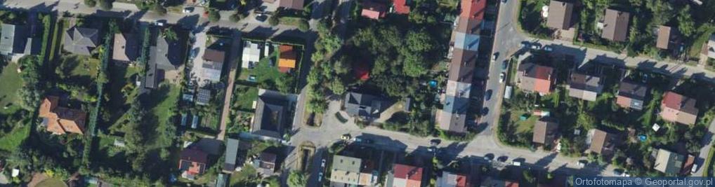 Zdjęcie satelitarne Paczkomat InPost LEB04M