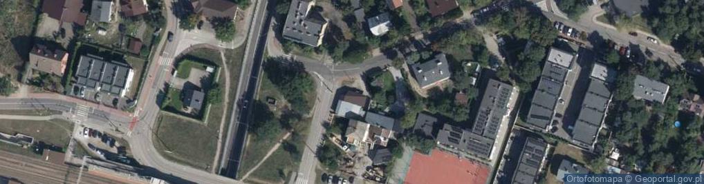 Zdjęcie satelitarne Paczkomat InPost LGE05N