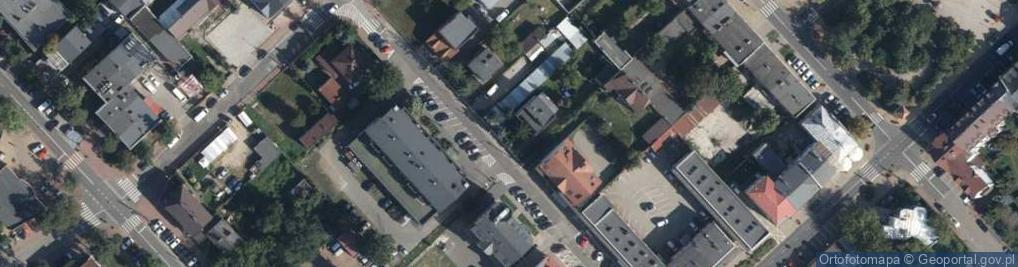 Zdjęcie satelitarne Paczkomat InPost LGE14M