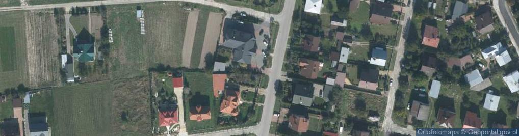 Zdjęcie satelitarne Paczkomat InPost LKR02M