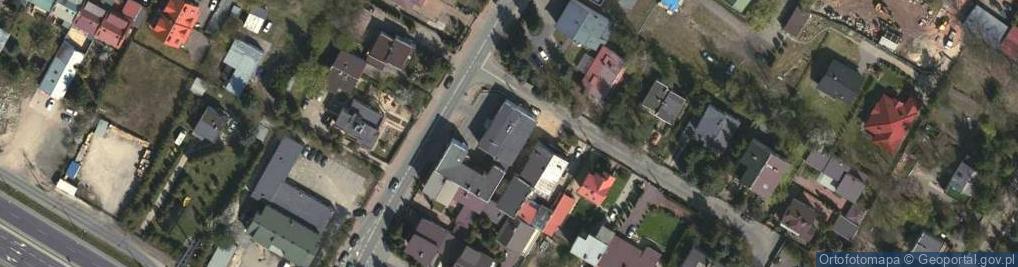 Zdjęcie satelitarne Paczkomat InPost LMN01M