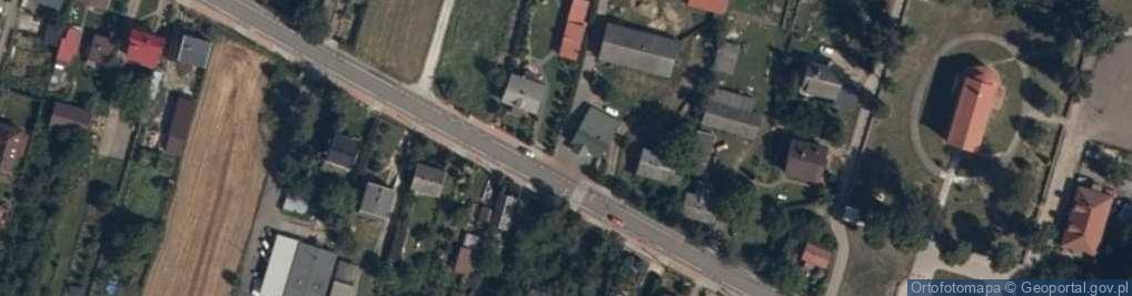 Zdjęcie satelitarne Paczkomat InPost LOA01M