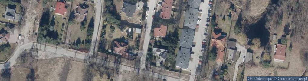 Zdjęcie satelitarne Paczkomat InPost LOD17APP