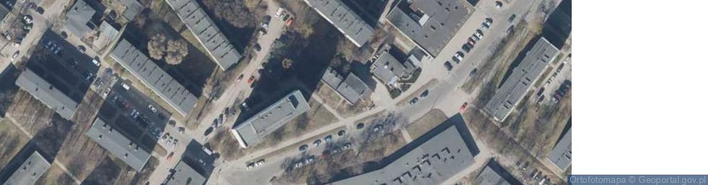 Zdjęcie satelitarne Paczkomat InPost LOD217M