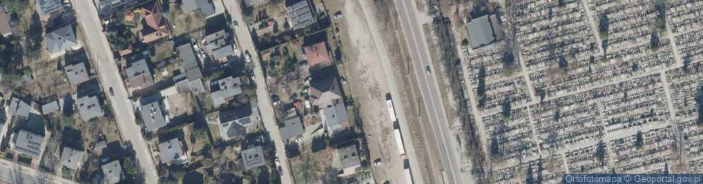 Zdjęcie satelitarne Paczkomat InPost LOD41BAPP