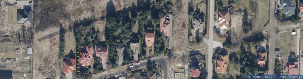 Zdjęcie satelitarne Paczkomat InPost LOD44BAPP