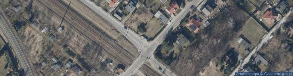 Zdjęcie satelitarne Paczkomat InPost LOD56M