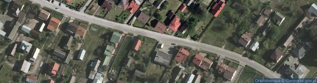 Zdjęcie satelitarne Paczkomat InPost LQW01M