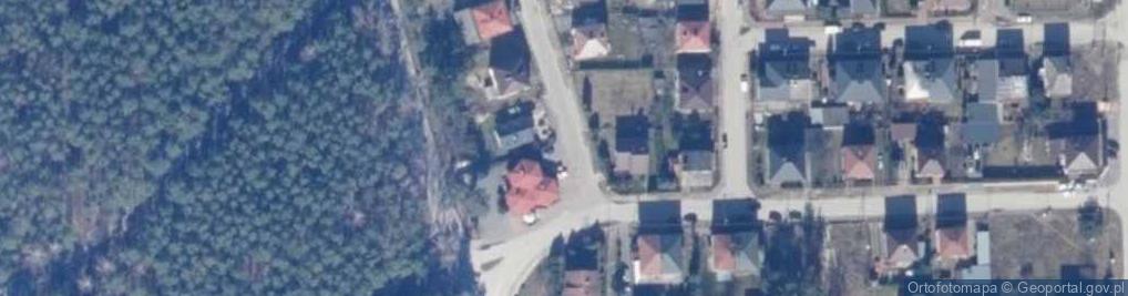 Zdjęcie satelitarne Paczkomat InPost LSQ02M