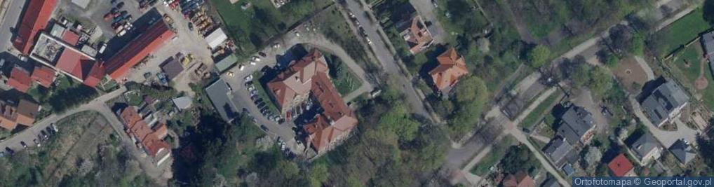 Zdjęcie satelitarne Paczkomat InPost LUA07M