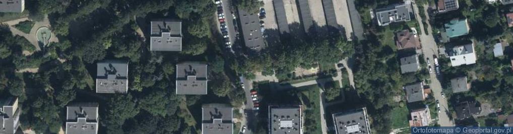 Zdjęcie satelitarne Paczkomat InPost LUB110M