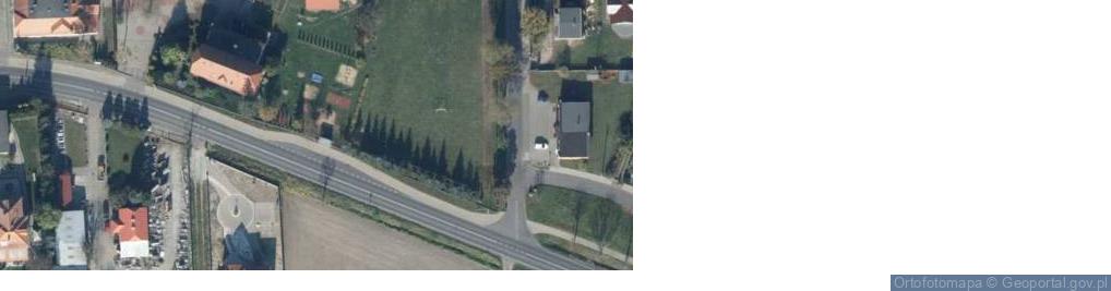 Zdjęcie satelitarne Paczkomat InPost LUGN01M