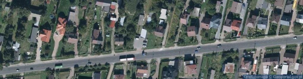 Zdjęcie satelitarne Paczkomat InPost LUK08M