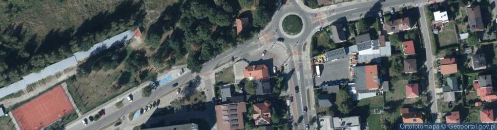 Zdjęcie satelitarne Paczkomat InPost LUR09M