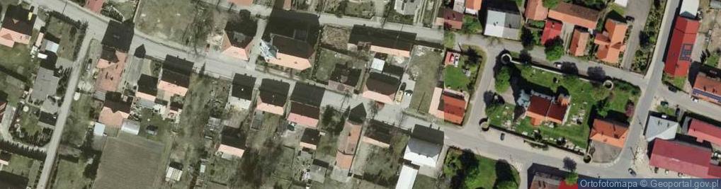 Zdjęcie satelitarne Paczkomat InPost LUX04M