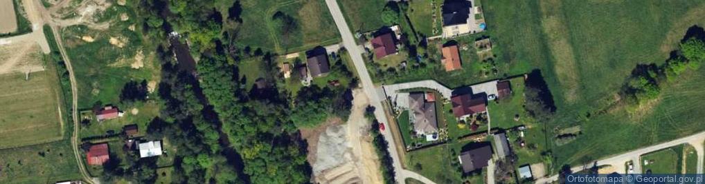 Zdjęcie satelitarne Paczkomat InPost LVC01BAPP