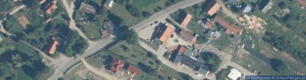 Zdjęcie satelitarne Paczkomat InPost LVX01M