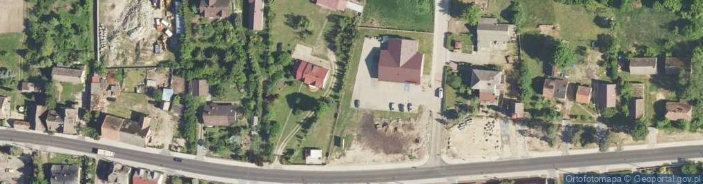 Zdjęcie satelitarne Paczkomat InPost LWE01M