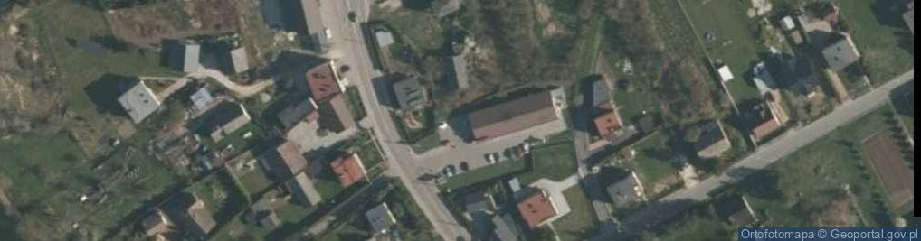 Zdjęcie satelitarne Paczkomat InPost LZS01M