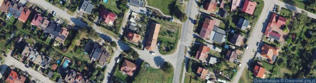 Zdjęcie satelitarne Paczkomat InPost MAL07M