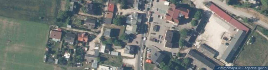 Zdjęcie satelitarne Paczkomat InPost MCW01A