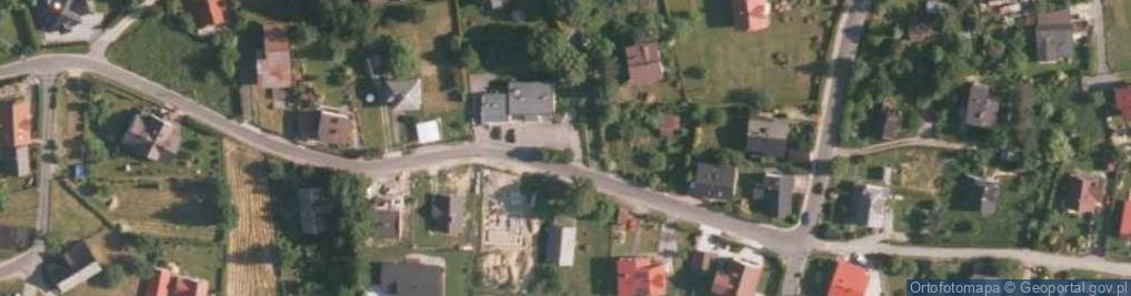 Zdjęcie satelitarne Paczkomat InPost MES02M
